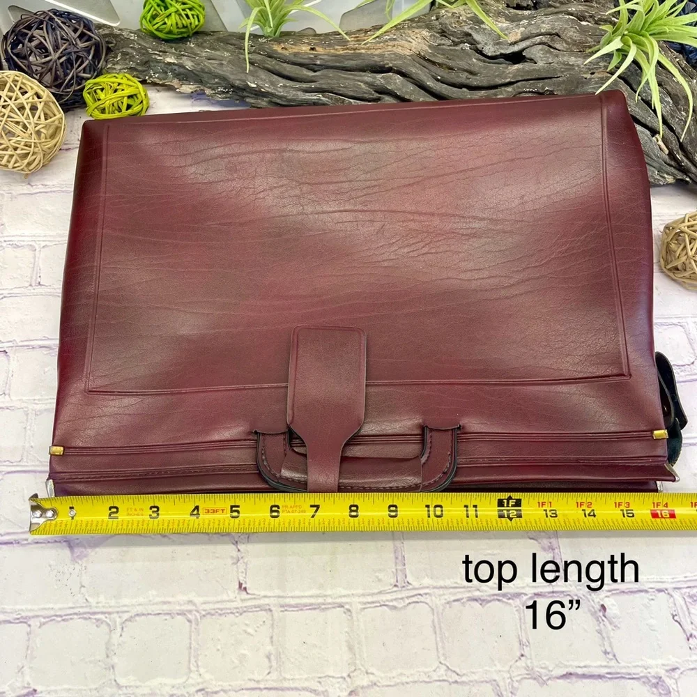 {american portfolio co} Vintage Burgundy Red Leather Attache Briefcase